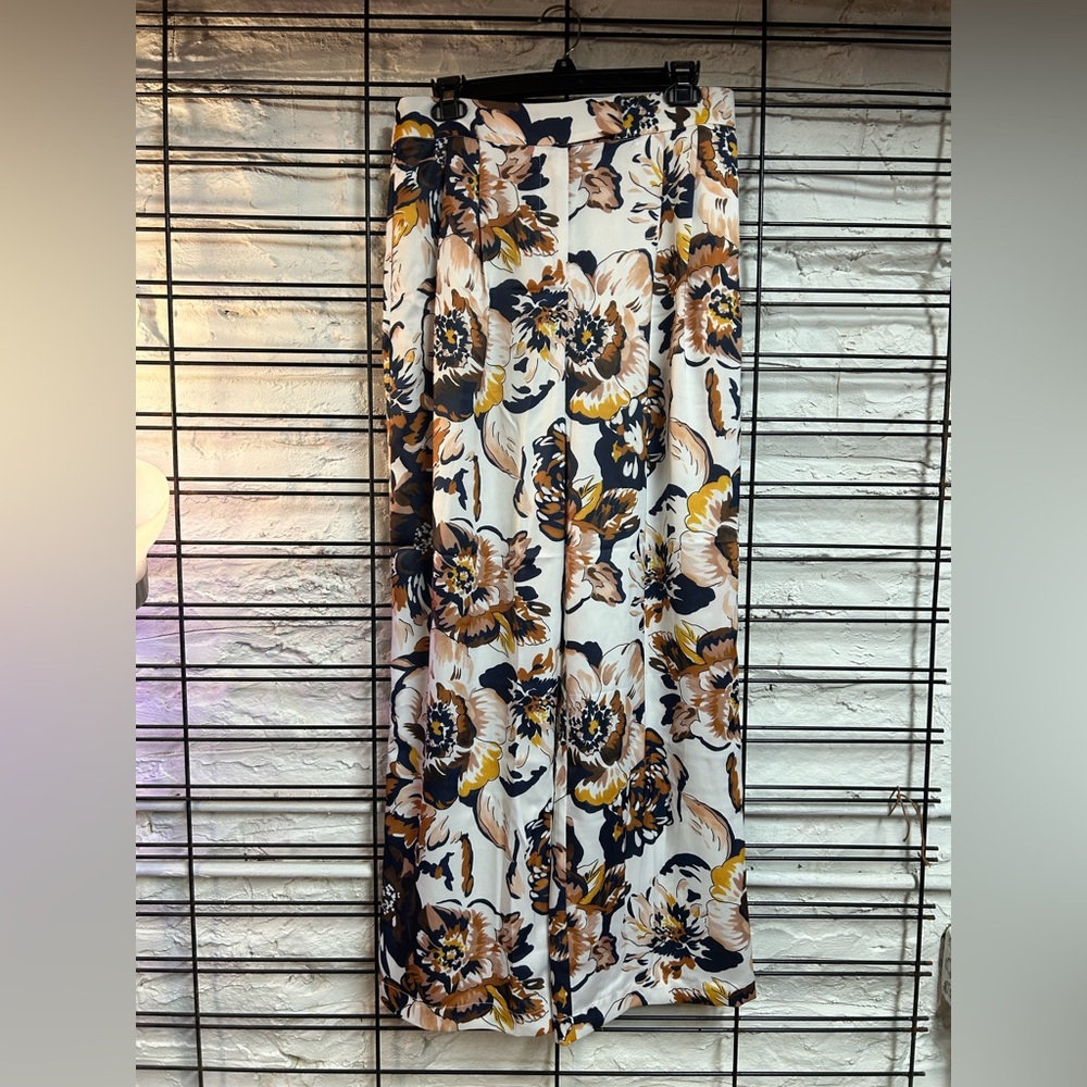 NWT Industry Republic Ivory/Multi Floral Print Satin Wide Leg Pants SIZE 10